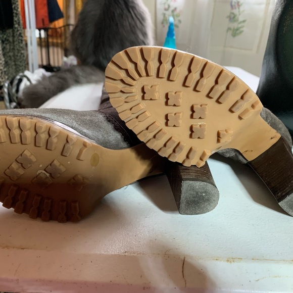 Sold out - Picture 8 of 11